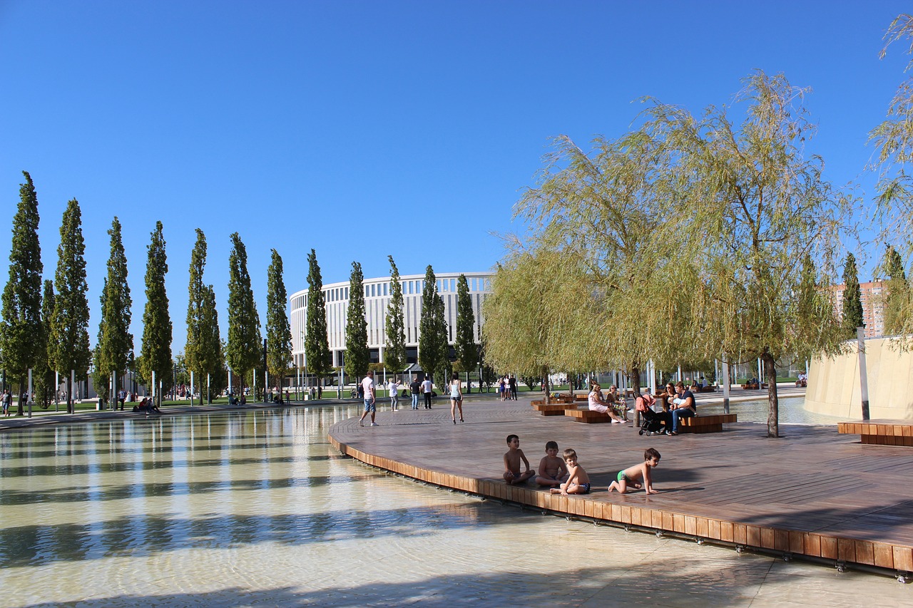 法甲第8輪巴黎聖日耳曼2-0蒙彼利埃 蓋耶世界波德勒克斯勒替補破門.